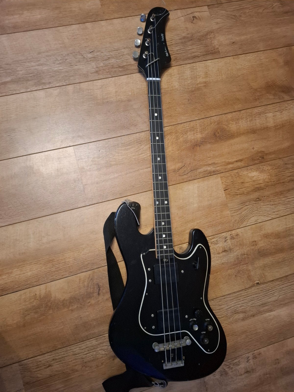 Vintage Zwarte Basgitaar met tas - Goede Staat, Ophalen of Verzenden, Gebruikt