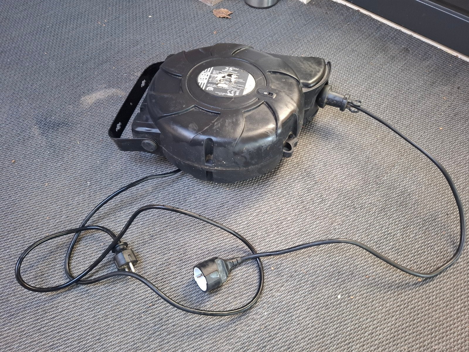 Professionele kabelhaspel 25 meter - Zwart, Ophalen, Gebruikt, Overige merken, Kabelhaspel