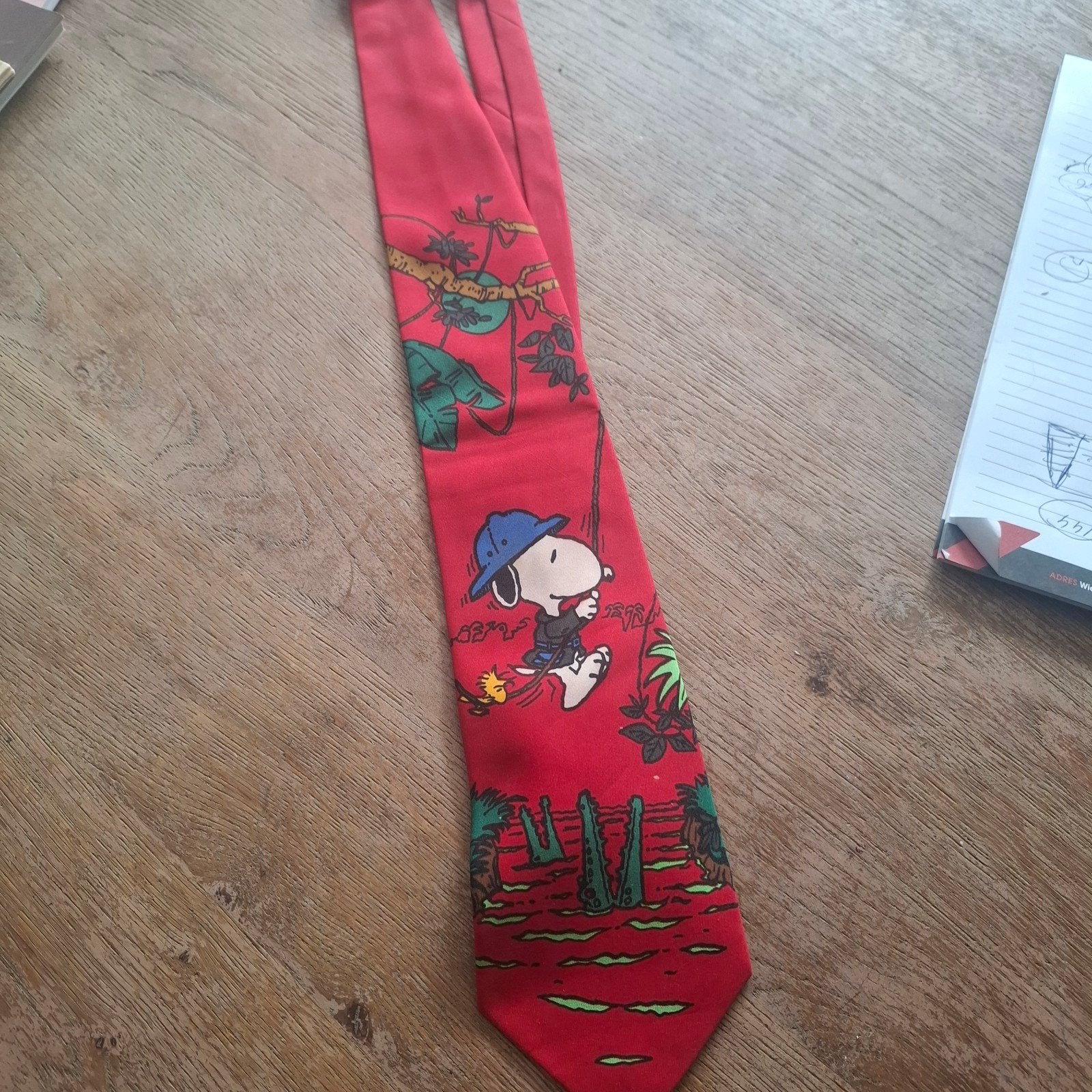 Snoopy stropdas - Rood met patroon, Peanuts, Ophalen of Verzenden, Met patroon, Gedragen