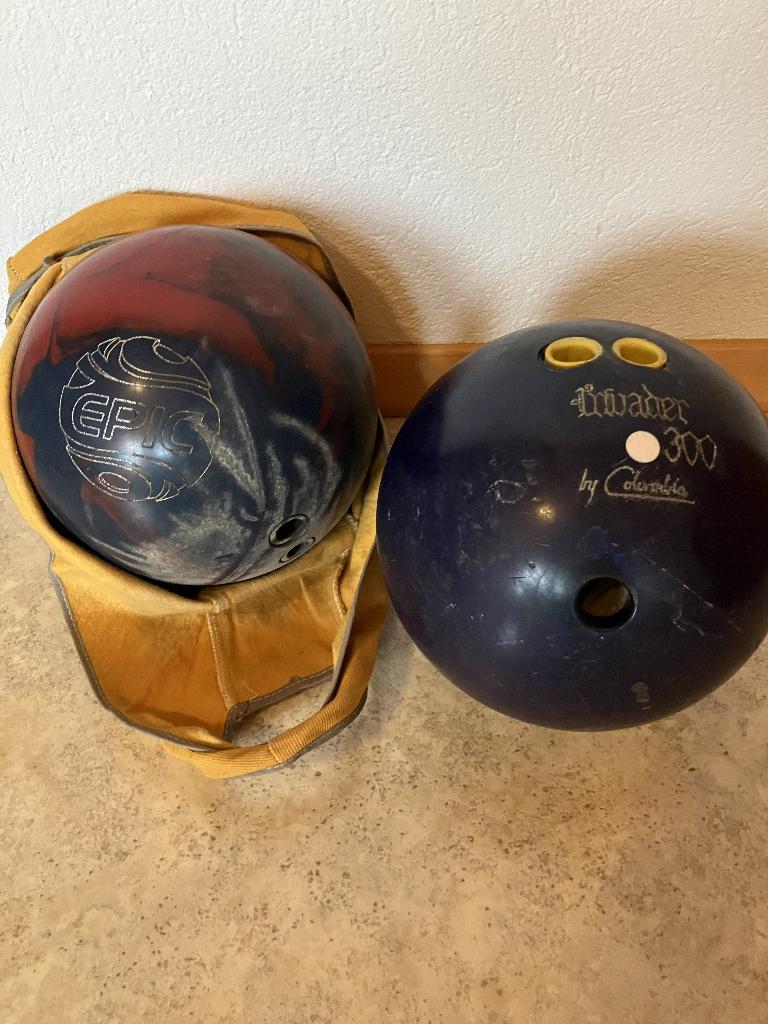 Bowlingtas met ballen, tas en attributen, Sport en Fitness, Bowlen, Ophalen, Gebruikt, Overige typen