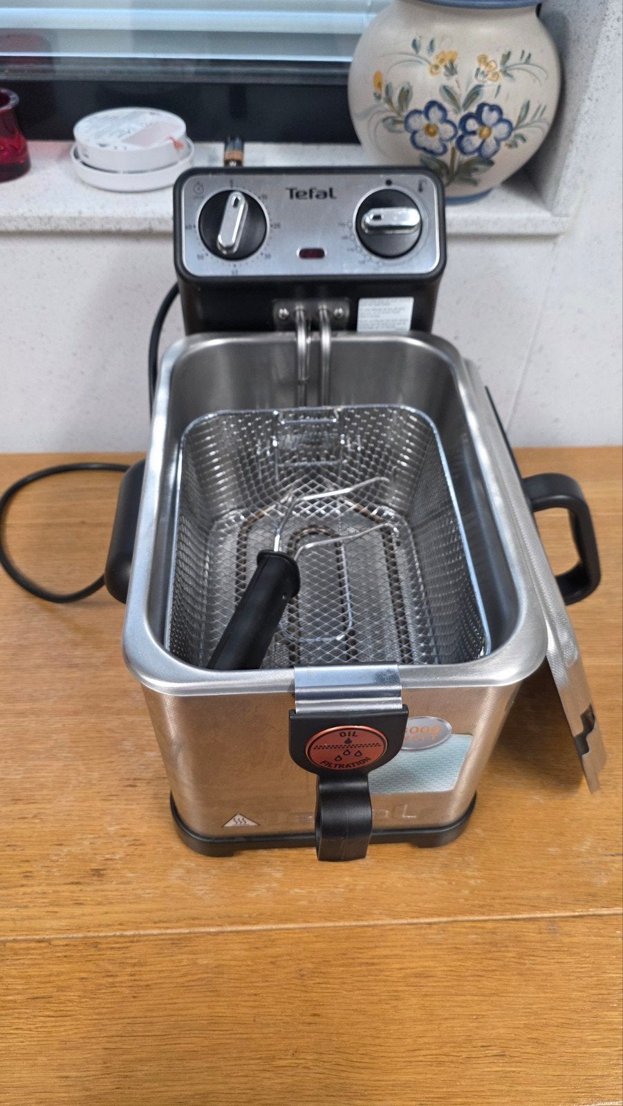 Tefal friteuse - Zo goed als nieuw, weinig gebruikt, 3 tot 4 liter, Ophalen of Verzenden, Zo goed als nieuw, Uitneembare binnenpan
