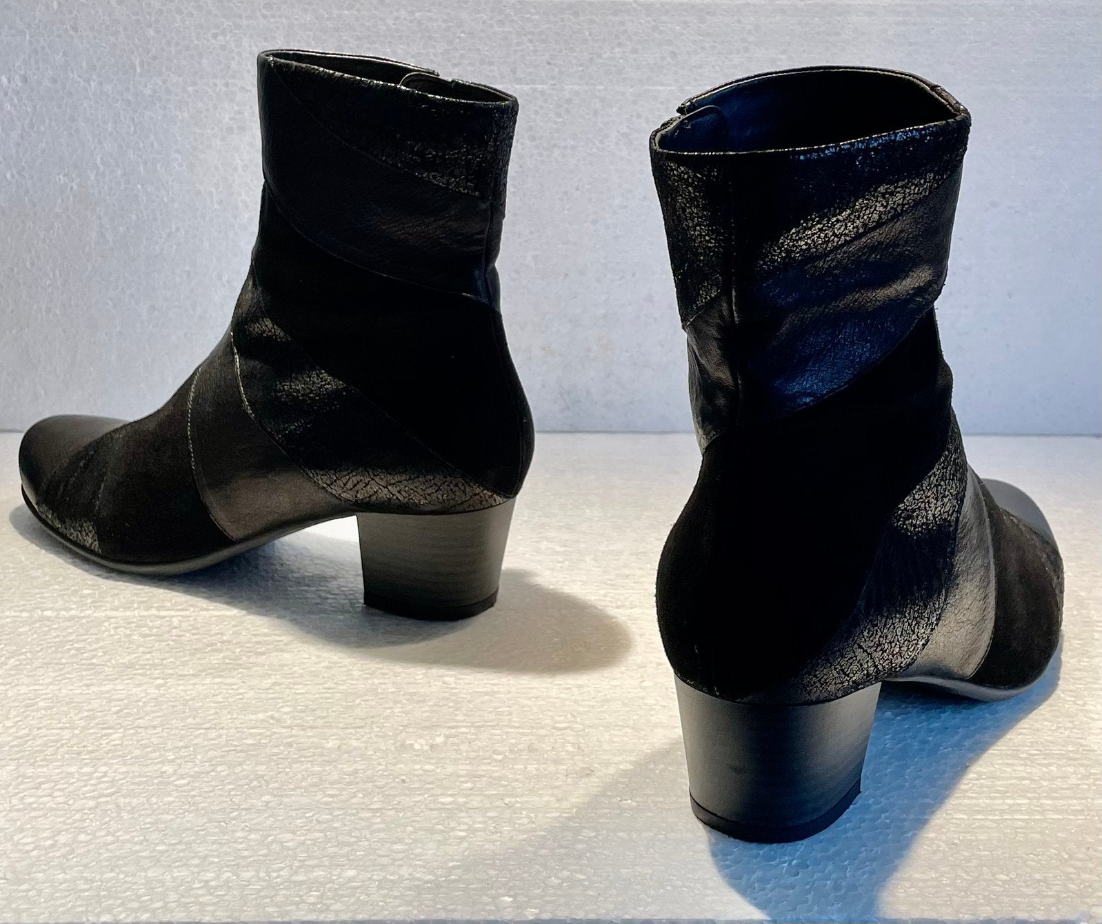 Durea design enkel laarzen hakken met mooie details zwart 41, Zwart, Lage of Enkellaarzen, Ophalen of Verzenden, Zo goed als nieuw