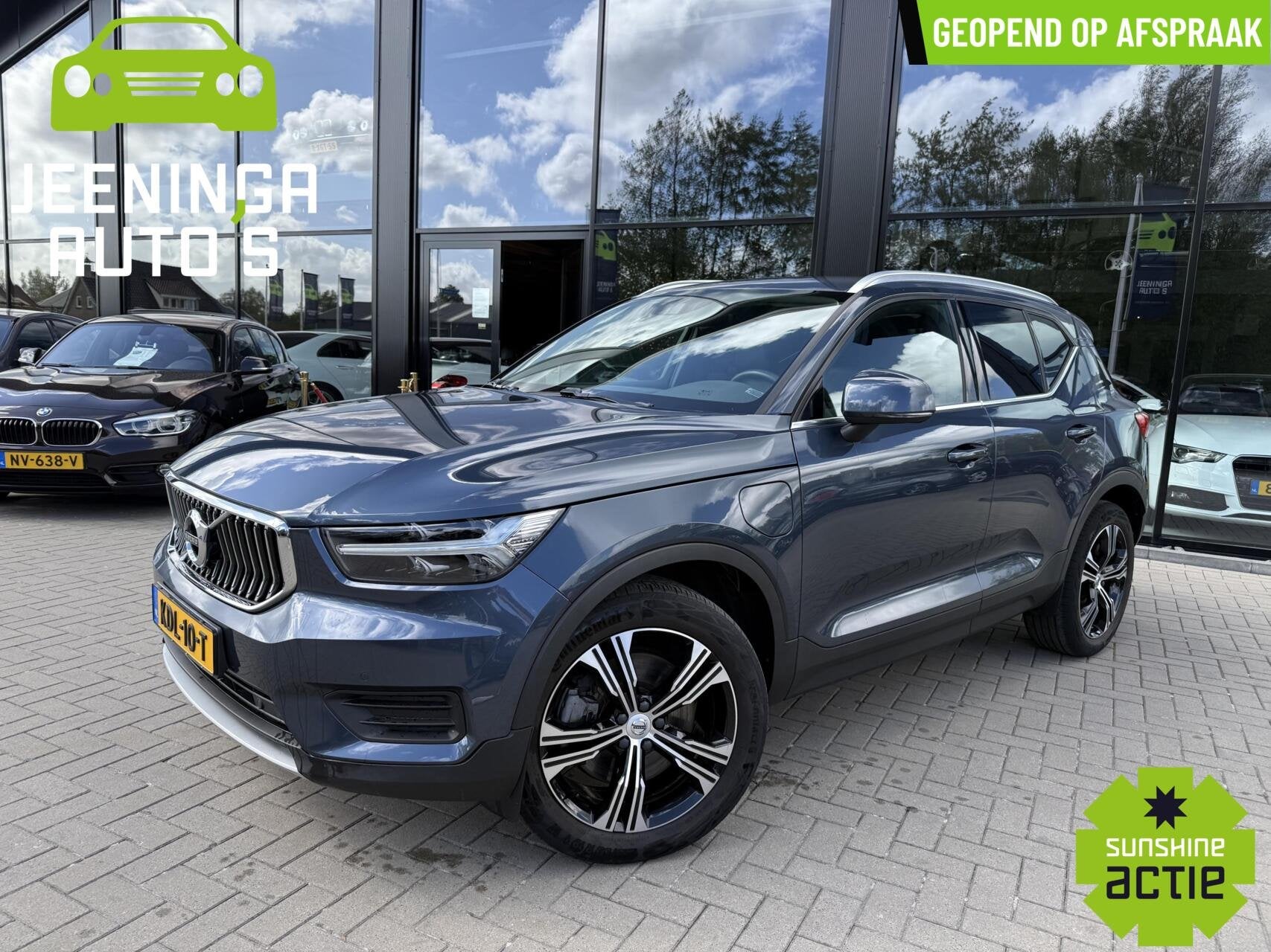 Volvo XC40 T4 PlugInHybride Inscription|Camera|Stuur en-Stoe, Auto's, Zwart, Bedrijf, Hybride Elektrisch/Benzine, SUV of Terreinwagen
