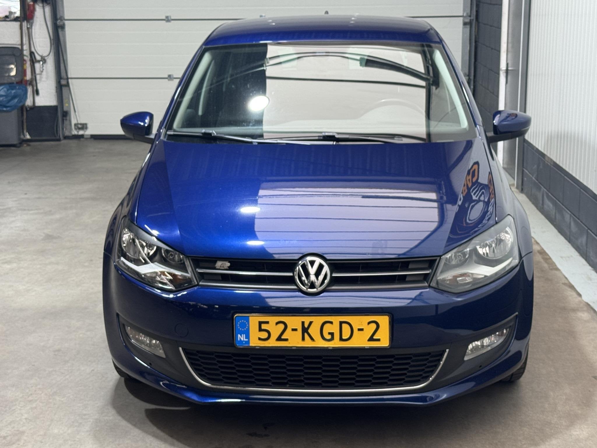 Volkswagen Polo 1.4-16V Highline Zeer Netjes Vol jaar APK, Auto's, Voorwielaandrijving, Zwart, 4 cilinders, Blauw