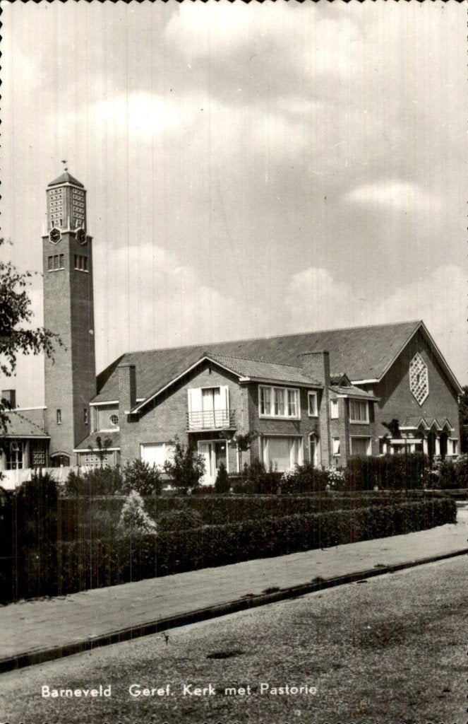 Barneveld - Geref. Kerk - Pastorie, Ophalen of Verzenden, 1940 tot 1960, Ongelopen, Gelderland