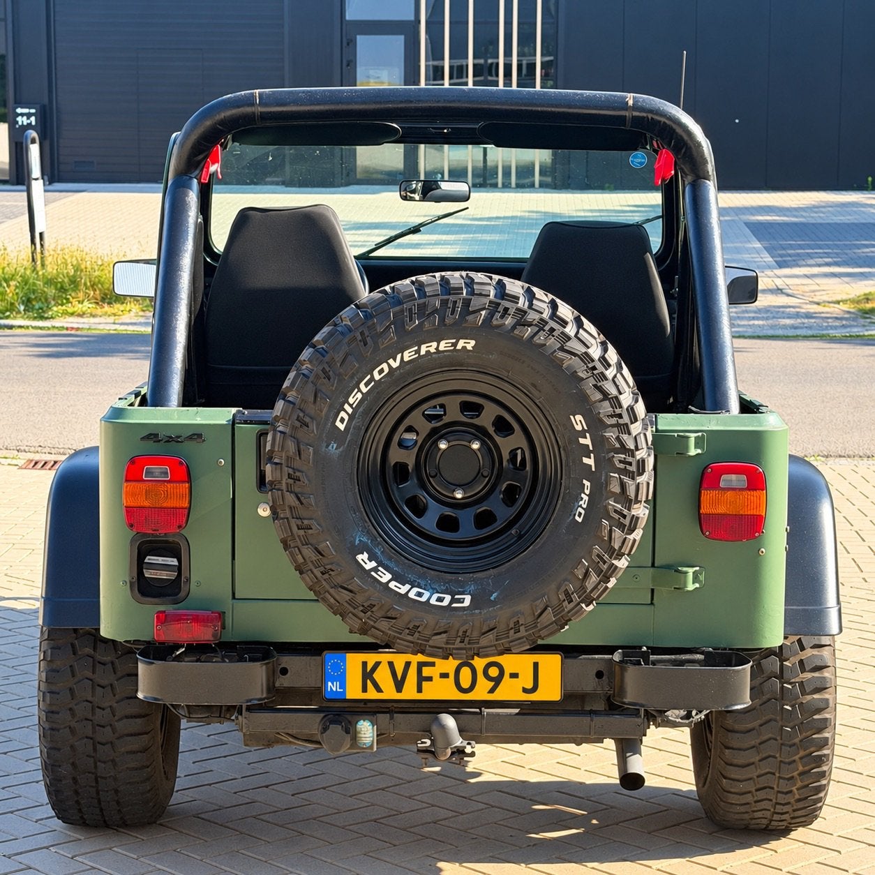‼️JEEP WRANGLER YJ 2.5 4WD BJ1989 GROEN HARDTOP SOFTTOP‼️, Auto's, 2500 cc, 450 kg, Trekhaak, Zwart