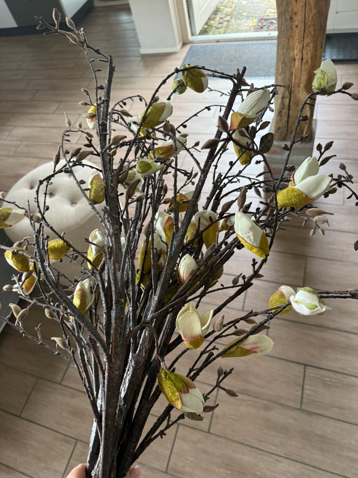 Magnolia, zijde bloemen 7 takken, Ophalen of Verzenden, Gebruikt