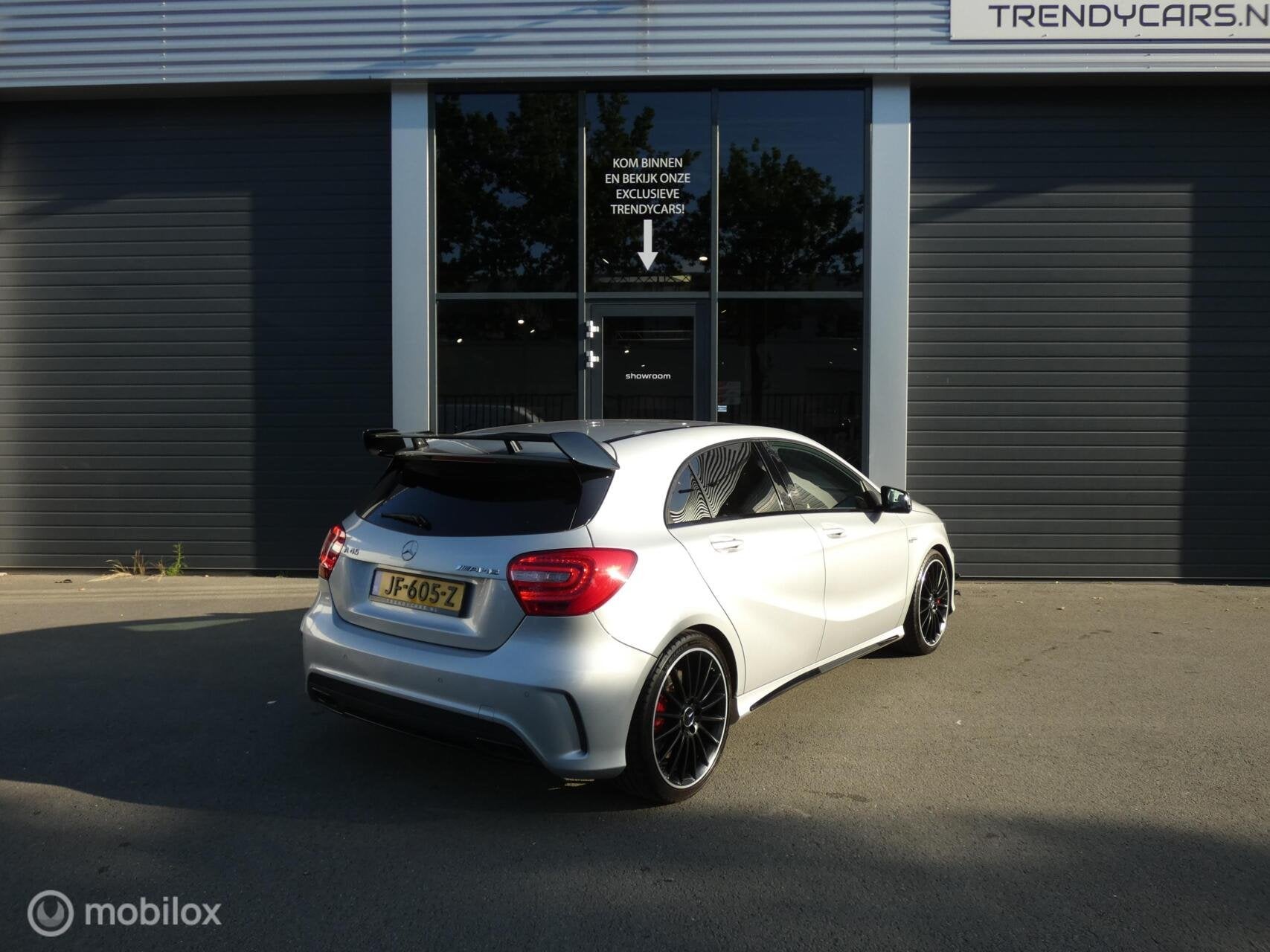 Mercedes A-klasse AMG 45 4MATIC / LAGE KMstand / 1e Eigenaar, Auto's, Automaat, Gebruikt, Euro 6, 4 cilinders
