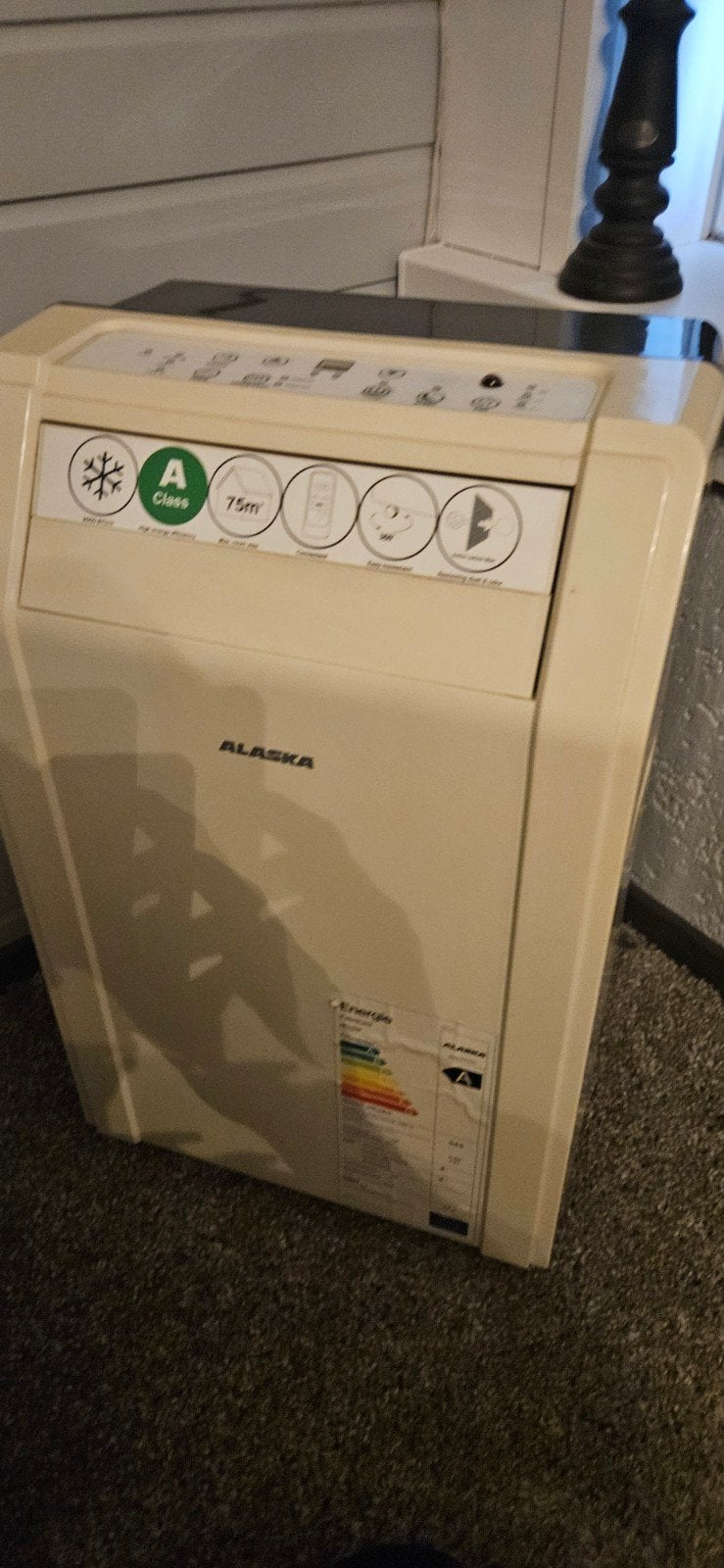 Mobiele airco merk alaska, 3 snelheden of meer, Ophalen of Verzenden, Zo goed als nieuw, Koelen en Ontvochtigen