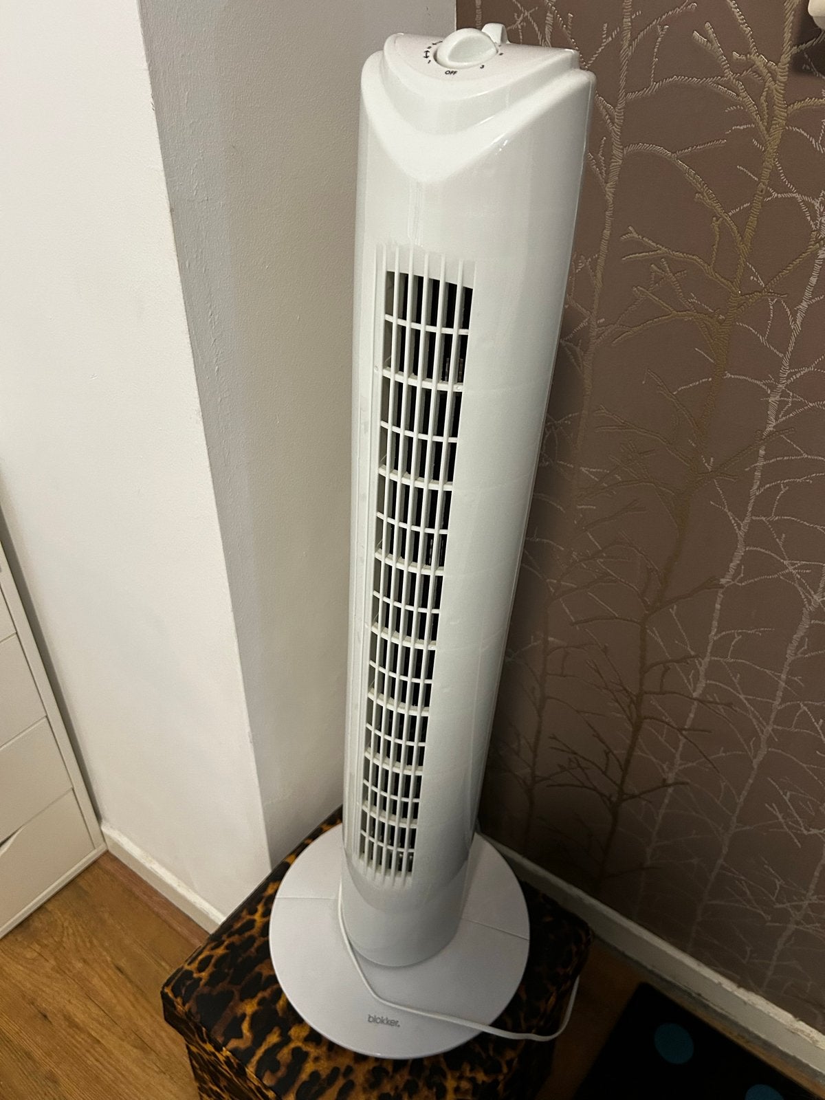 Ventilator - Werkt goed- gratis, Witgoed en Apparatuur, Ophalen, Gebruikt, Torenventilator