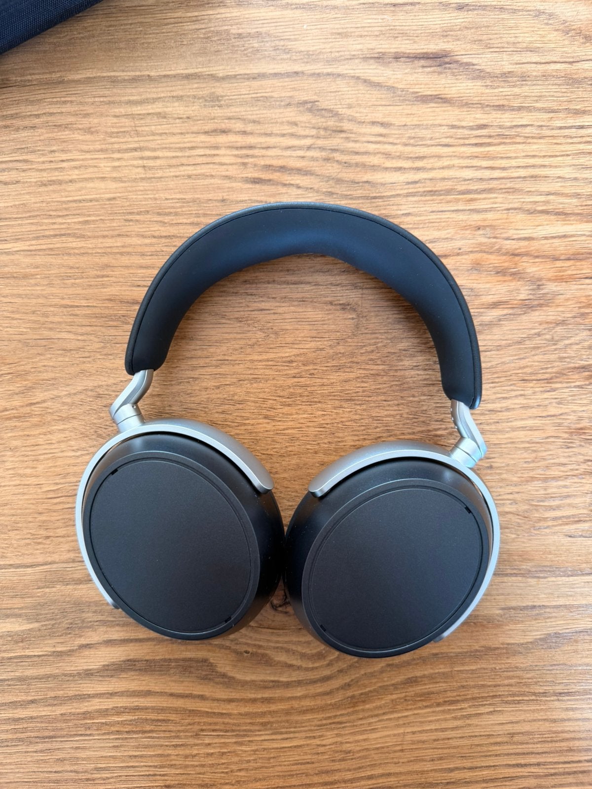 Sennheiser HDB 630
