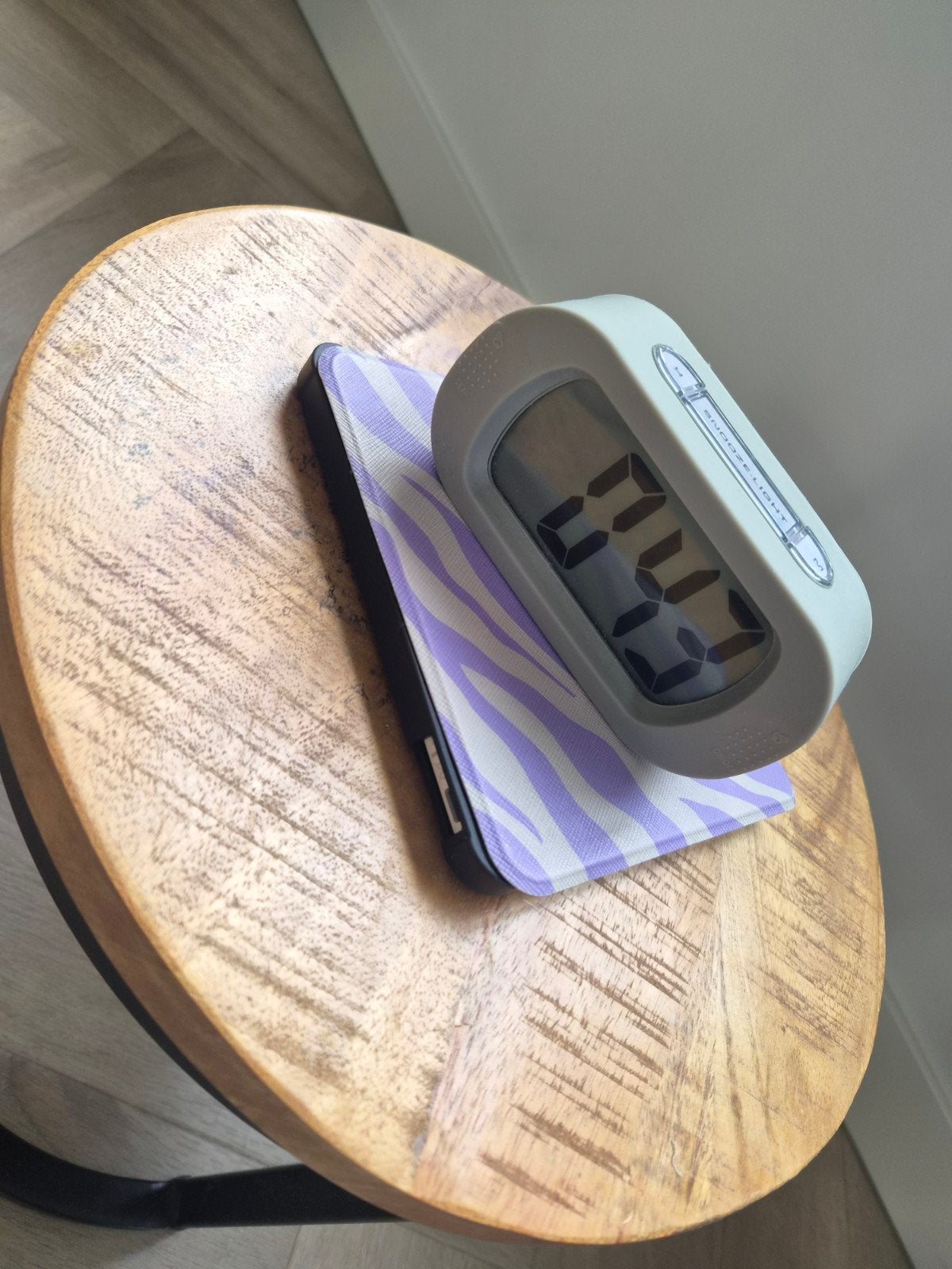 Digitale Wekker met Snooze- en Lichtfunctie - Groen, Ophalen of Verzenden, Zo goed als nieuw, Digitaal