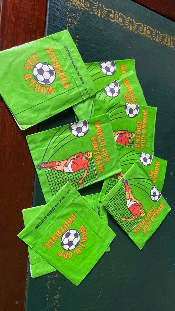 Panini voetbalzakjes monty wk 82, Ophalen of Verzenden, Buitenlandse clubs, Poster, Plaatje of Sticker