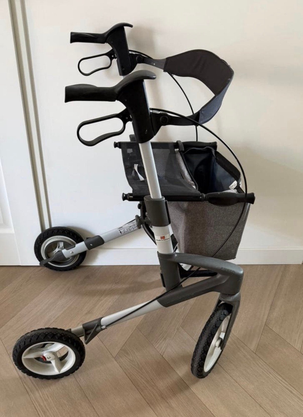Topro Olympos ATR rollator, Diversen, Rollators, Zo goed als nieuw, Lichtgewicht, Opvouwbaar, Ophalen