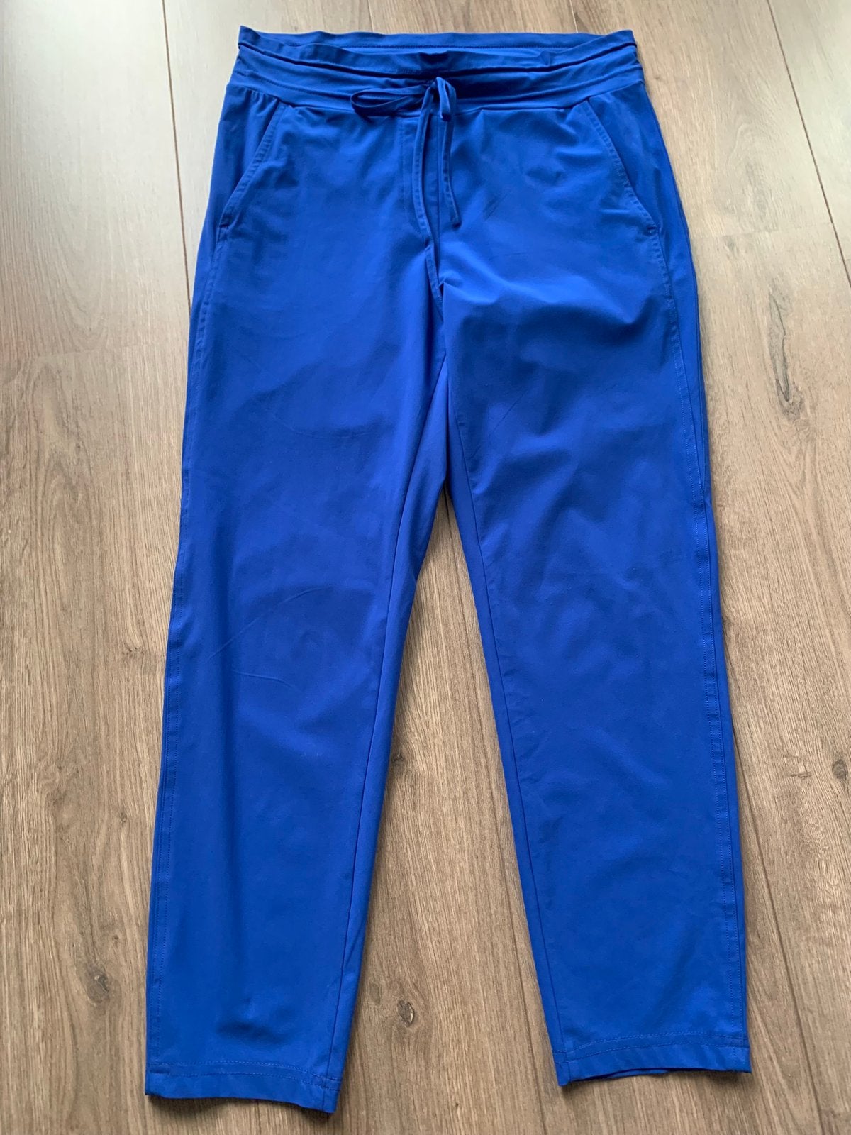 Koningsblauwe broek, Studio Anneloes, maat S, Ophalen, Blauw, Zo goed als nieuw, Driekwart