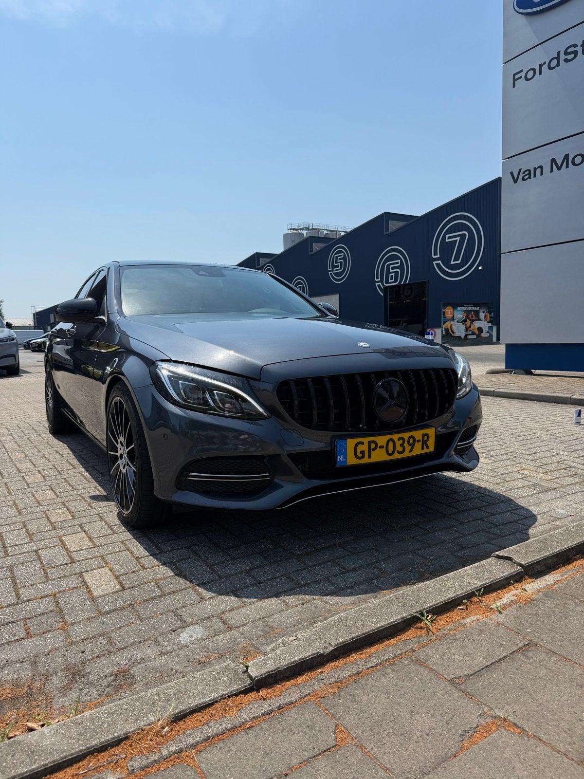 Mercedes-Benz C-Klasse C350 e Plug-in Hybrid 279pk 7G-TRONIC, Auto's, Automaat, Achterwielaandrijving, 1600 kg, 102 €/maand