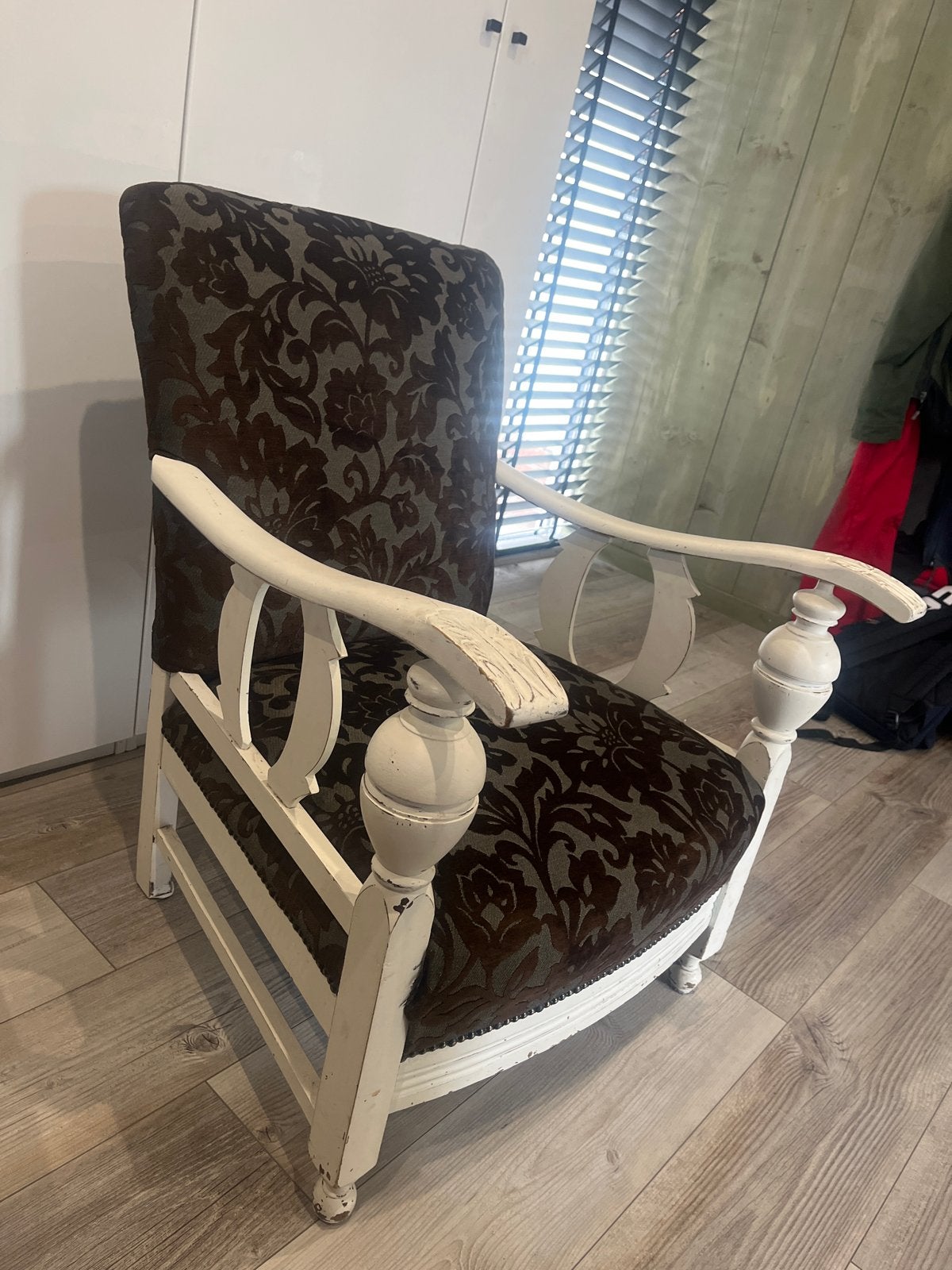 Vintage fauteuil met gebloemde bekleding, Ophalen
