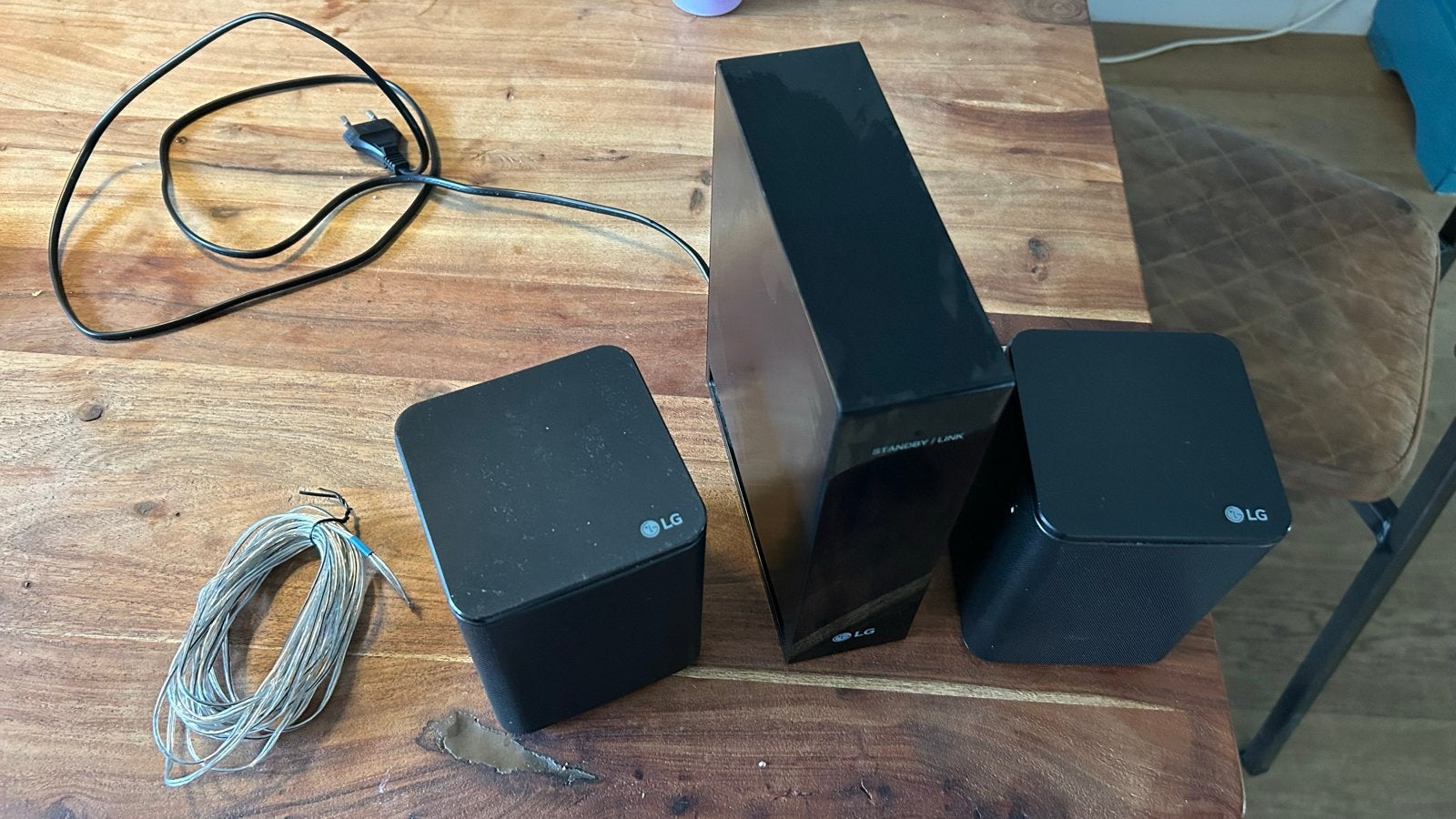 LG SPK8-S Wireless Rear Speaker Kit (2022)
