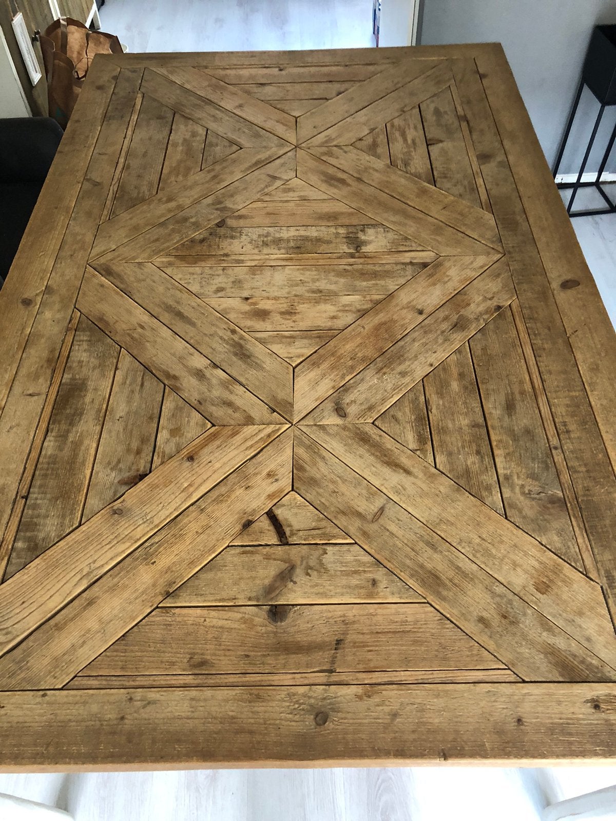 Eet tafel., Huis en Inrichting, Tafels | Eettafels, Ophalen, 50 tot 100 cm, Zo goed als nieuw, 150 tot 200 cm