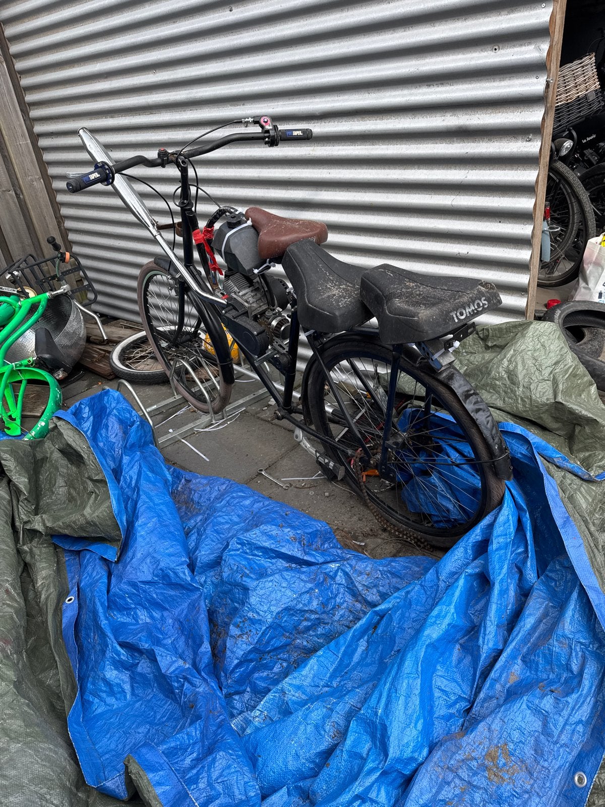 Tomos met motorblok en onderdelen, Ophalen, Gebruikt