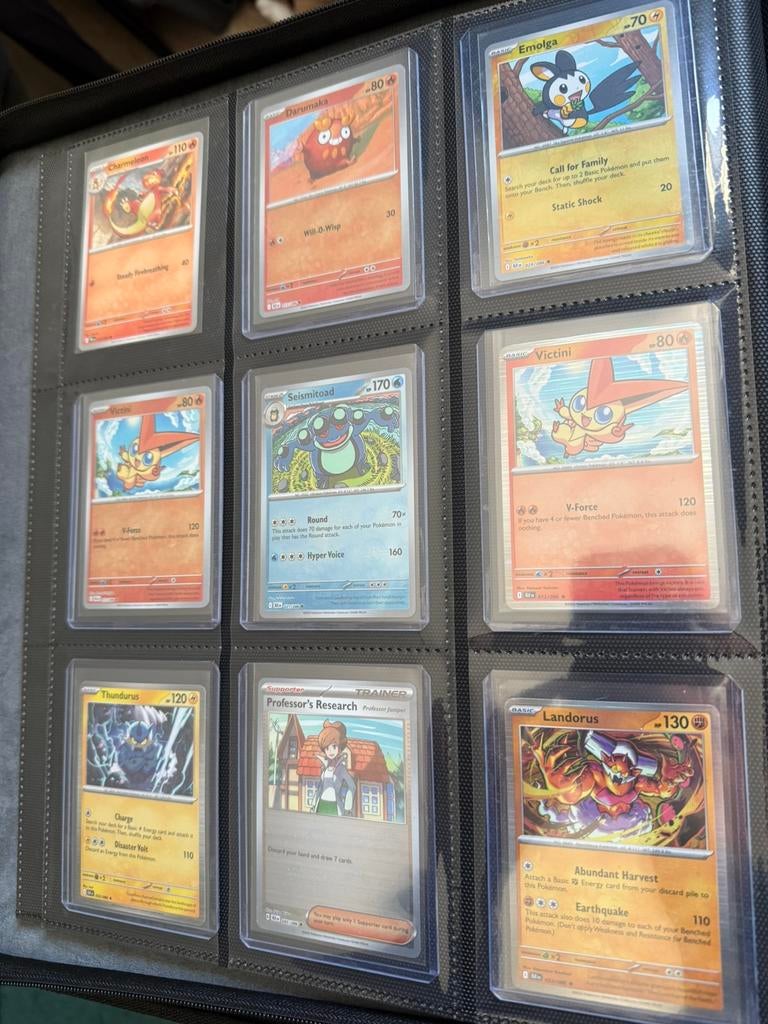 (NEW) Original Modern Pokemon Holo’s en Reverse Holo’s, Ophalen of Verzenden, Nieuw, Meerdere kaarten, Foil