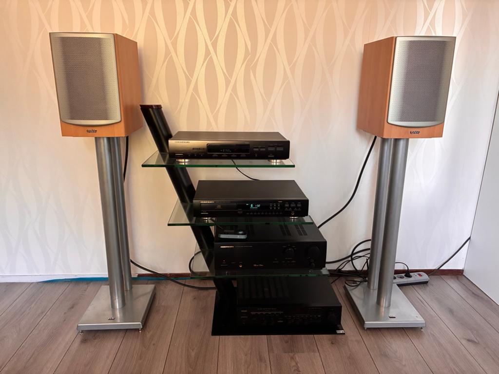 Marantz Audio Set met Infinity Speakers en Meubel, Audio, Tv en Foto, Luidsprekers, Gebruikt, 60 tot 120 watt, Front, Rear of Stereo speakers