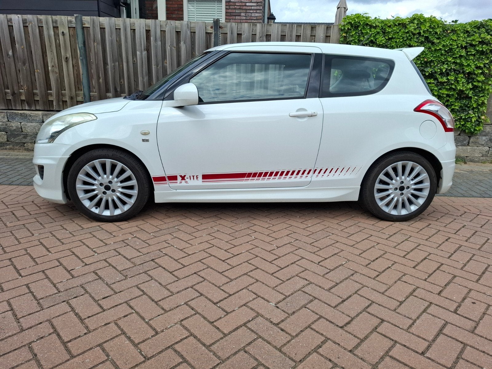 Suzuki Swift Xite 1.2, Auto's, Suzuki, Stof, Handgeschakeld, Grijs, Particulier