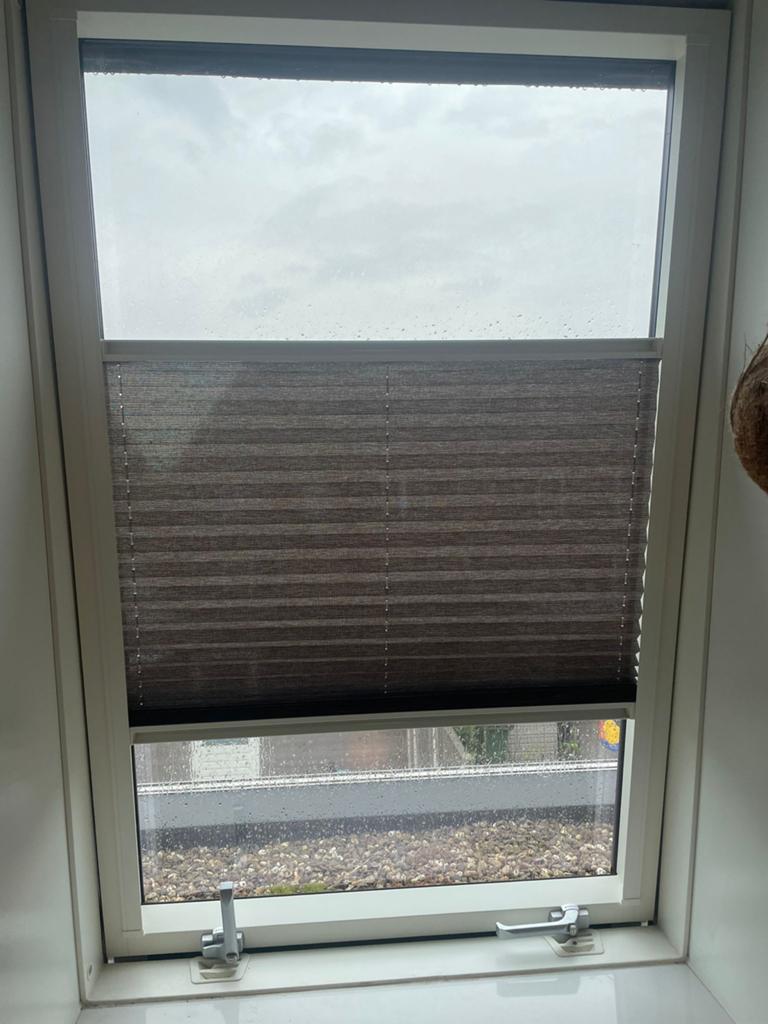 FAKRO APF HONEYCOMB PLISSE 94x140 CM - Zo goed als nieuw, Ophalen, 100 tot 150 cm, 50 tot 100 cm, Zo goed als nieuw