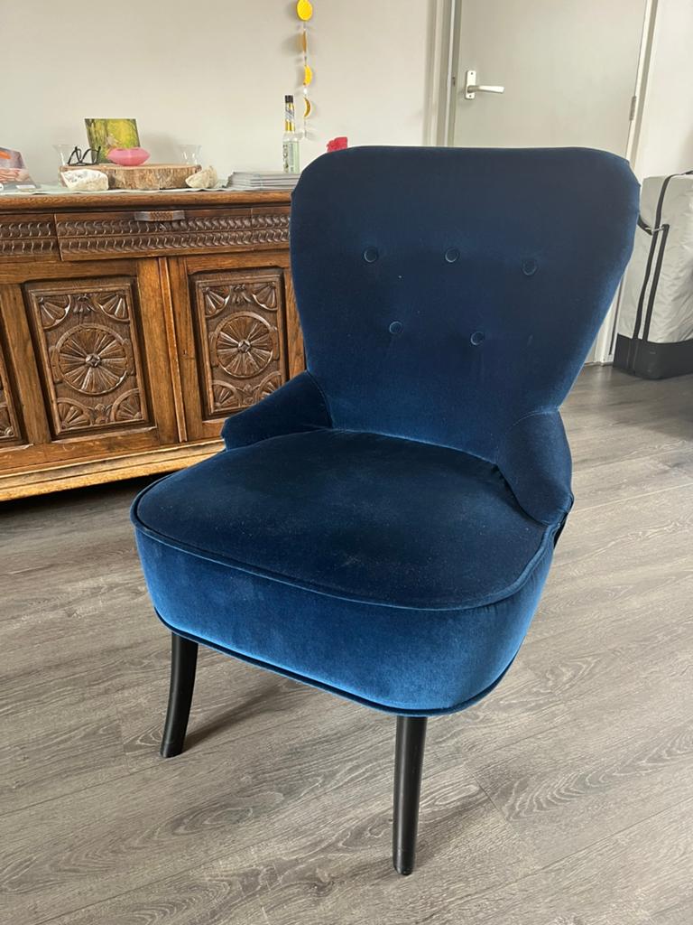 IKEA REMSTA fauteuil donkerblauw – zeer nette staat, Huis en Inrichting, Ophalen, Zo goed als nieuw, 75 tot 100 cm, 50 tot 75 cm
