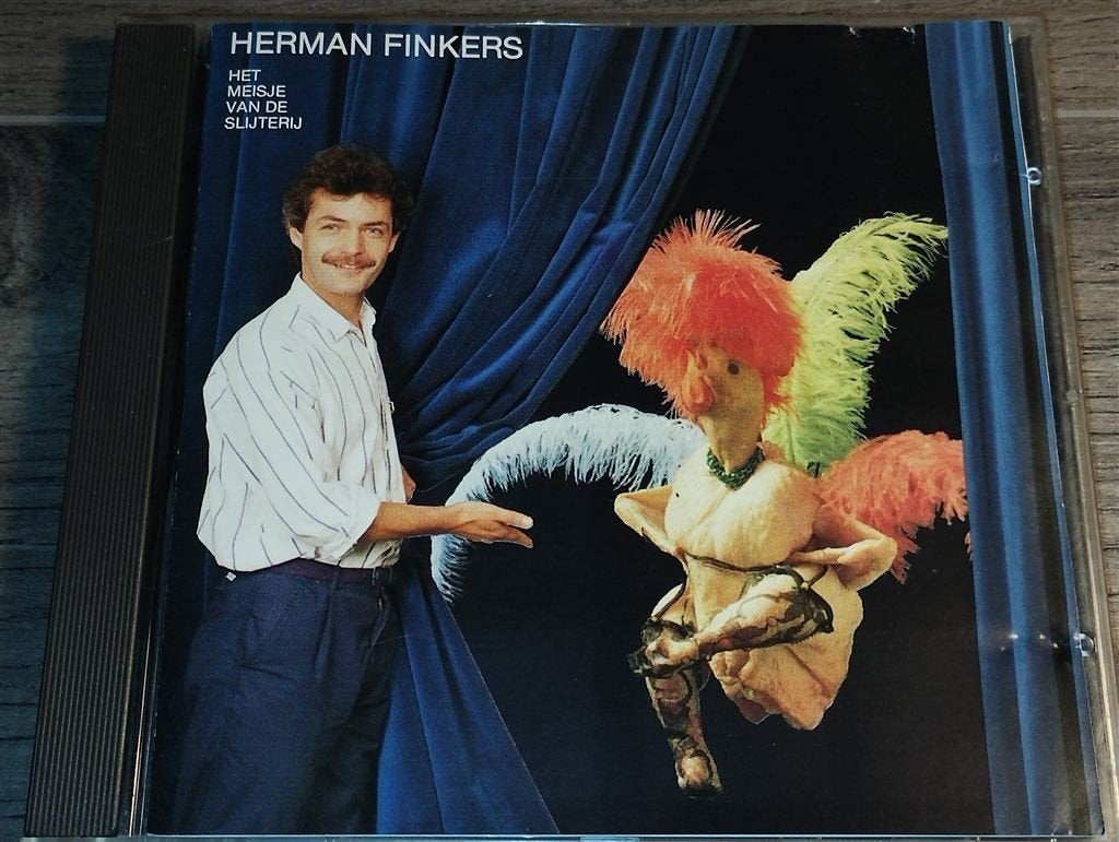 Herman Finkers - Het Meisje Van De Slijterij, Ophalen of Verzenden, Zo goed als nieuw