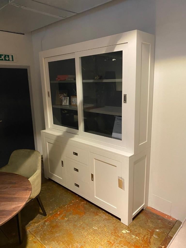 Square vitrinekast van Vermeer meubelen nu €899,-, Ophalen, 200 cm of meer, 150 tot 200 cm, Nieuw