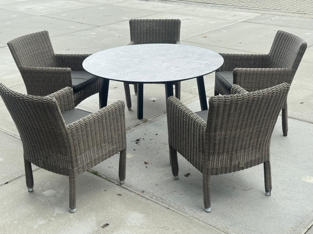 Four Seasons set 5 persoons., Tuin en Terras, Tuinsets en Loungesets, Ophalen of Verzenden, Zo goed als nieuw, Wicker