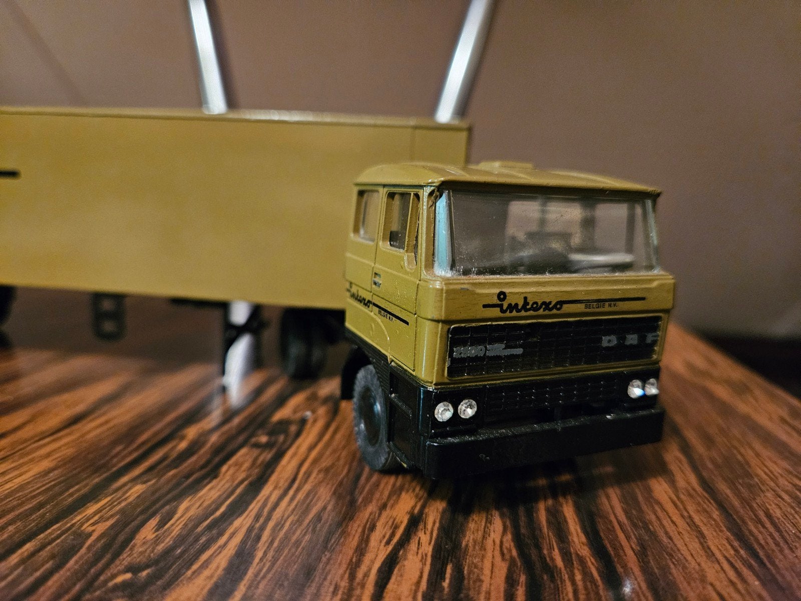 Daf truck met trailer Intexo, Ophalen of Verzenden, Bus of Vrachtwagen, Lion Toys