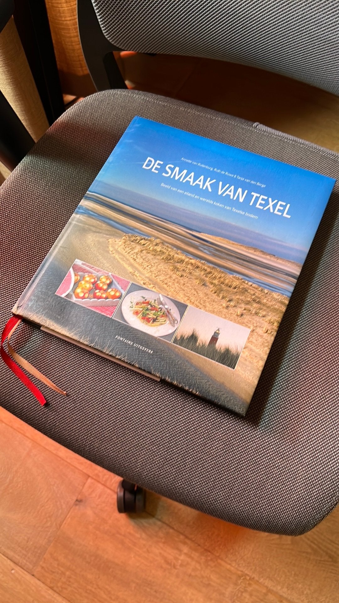 De smaak van Texel, kookboek, texel, Ophalen of Verzenden, Zo goed als nieuw