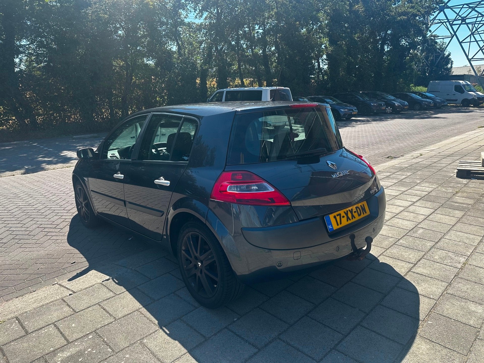 Renault Mégane 2.0-16V Tech Line, 1998 cc, 135 pk, Gebruikt, 1225 kg