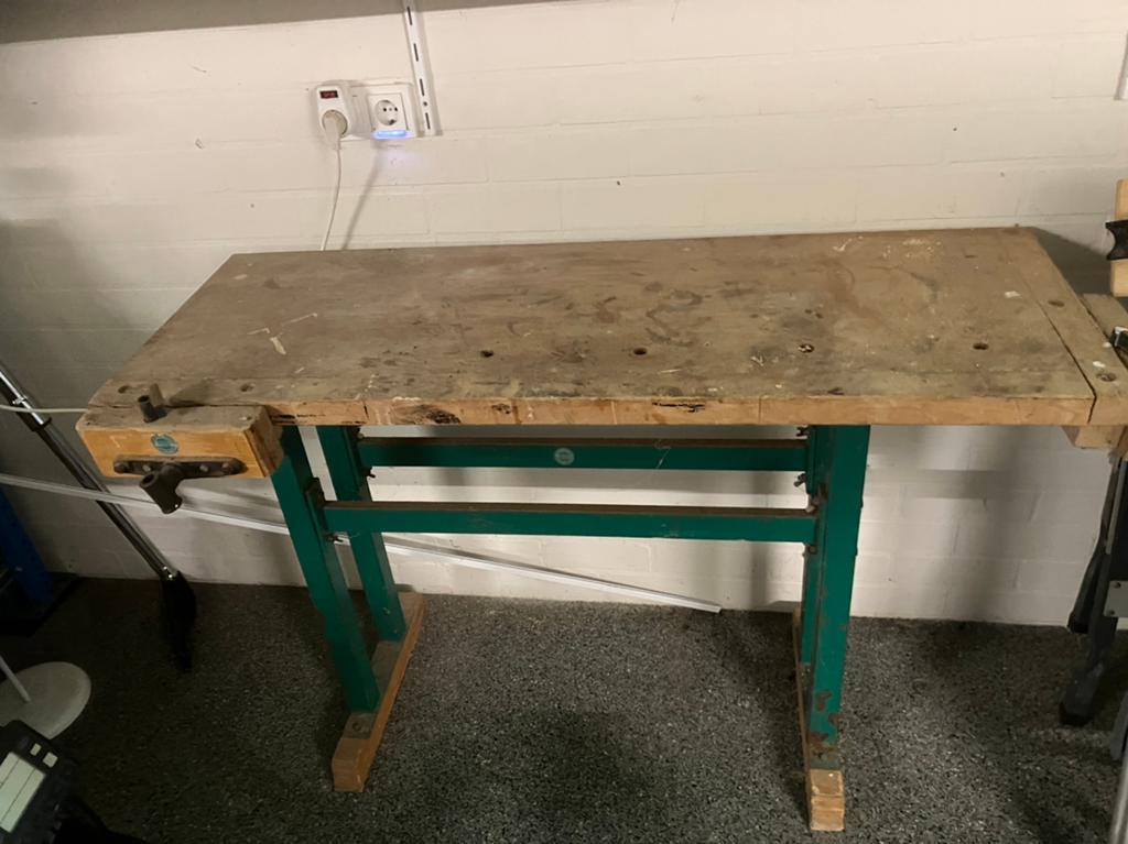 Robuuste werkbank met bankschroef, Ophalen, Gebruikt, 120 tot 170 cm, Bankschroef