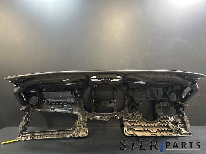 Dashboard van een Mercedes Vito, Gebruikt, -, Ophalen of Verzenden, -