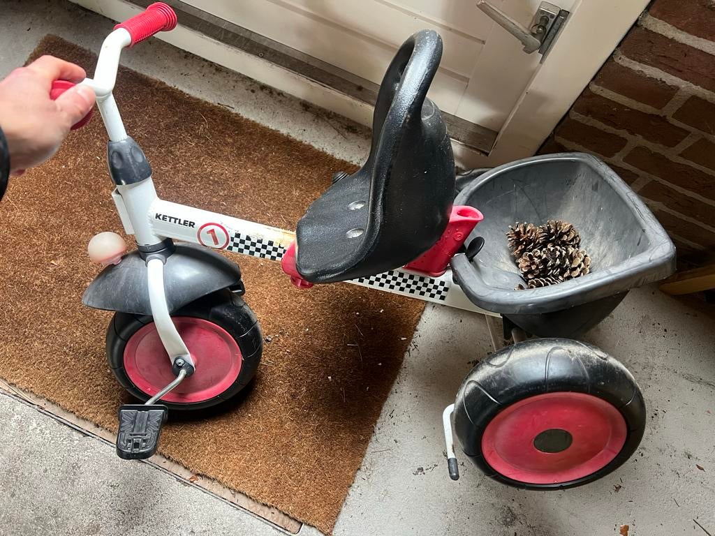 Kettler skelter met bakje - ideaal voor 2-4 jaar, Ophalen, Gebruikt, Terugtraprem