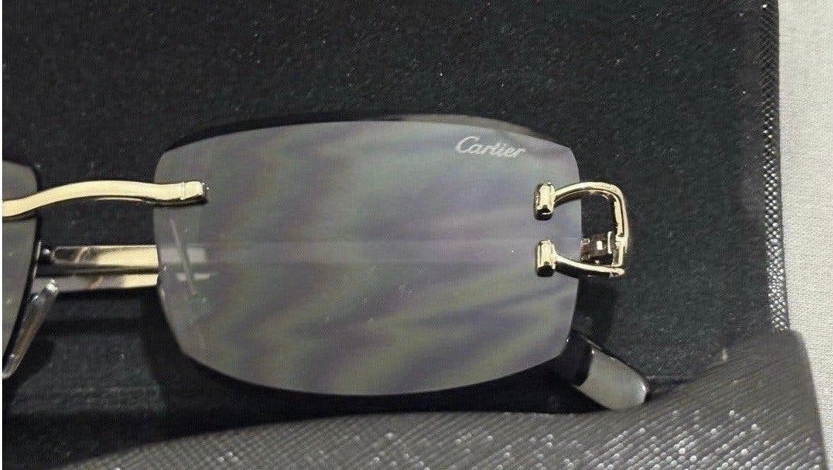 Nieuwe Cartier zonnebril - Zwart met originele doos, Sieraden, Tassen en Uiterlijk, Zonnebrillen en Brillen | Heren, Overige merken
