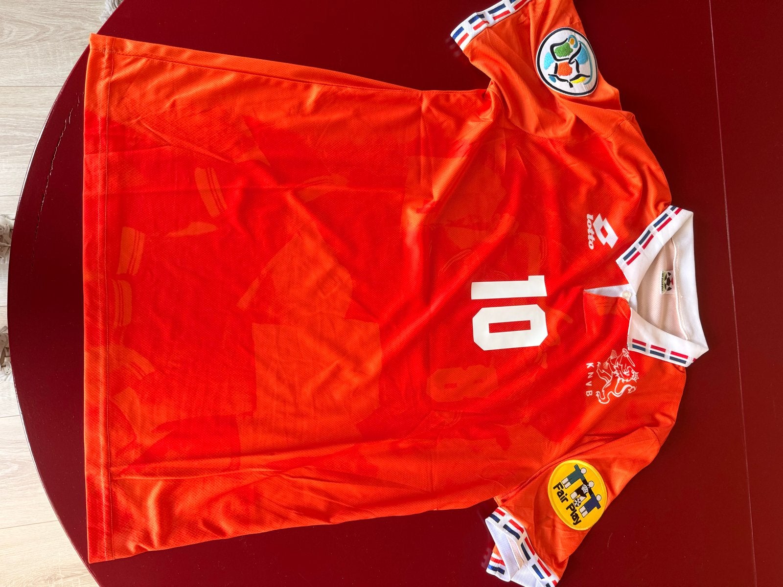 Vintage Oranje Bergkamp 10 Voetbalshirt Lotto, Kleding | Heren, Sportkleding, Maat 48/50 (M), Oranje, Ophalen of Verzenden, Zo goed als nieuw