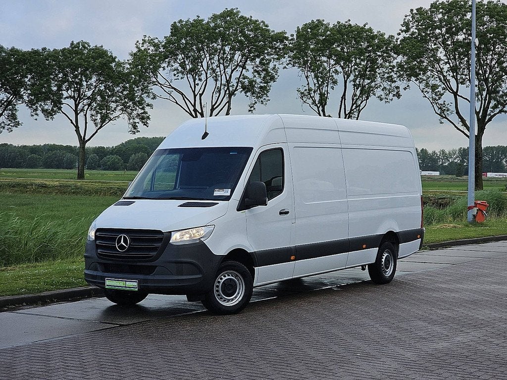 Mercedes-Benz Sprinter 317 L3H2 L3H2 Maxi 3.5t-Trekhaak Auto, Automaat, Gebruikt, Zwart, Multifunctioneel stuurwiel
