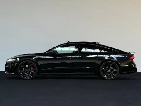 Audi A7 50 Tfsi e Quattro 299pk S Tronic 2022 Zwart, Auto's, Zwart, 4 cilinders, 4 stoelen, Zwart