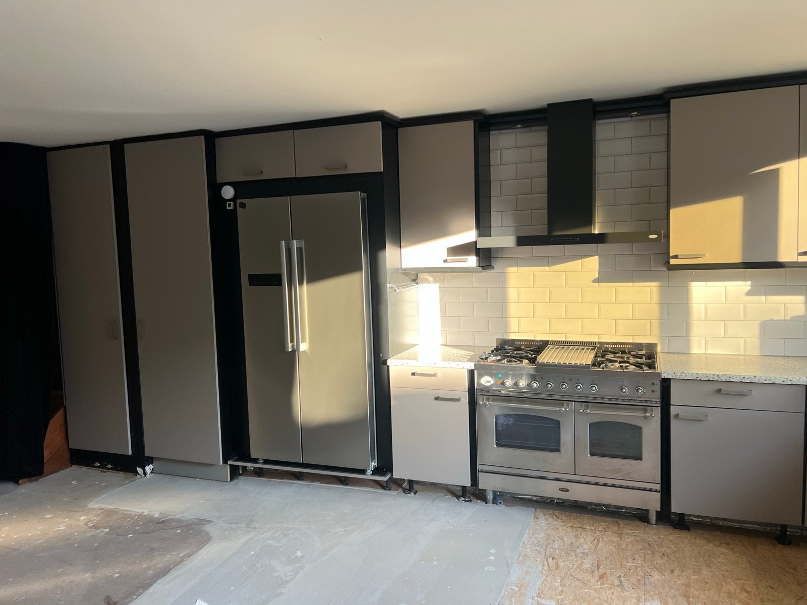 Complete keuken met Siemens en Boretti apparatuur, Ophalen, Gebruikt, Overige materialen, Hoekkeuken