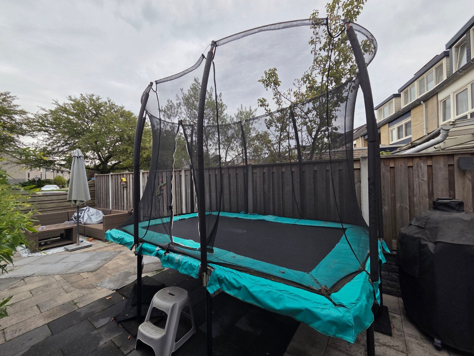 gratis trampoline Salta comfort edition 305x214x90, Ophalen, Gebruikt