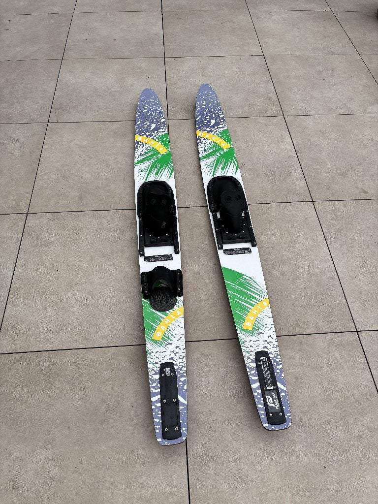 Gratis Waterski's, Watersport en Boten, Waterski's, Ophalen, Gebruikt, 160 cm of meer, Waterski's