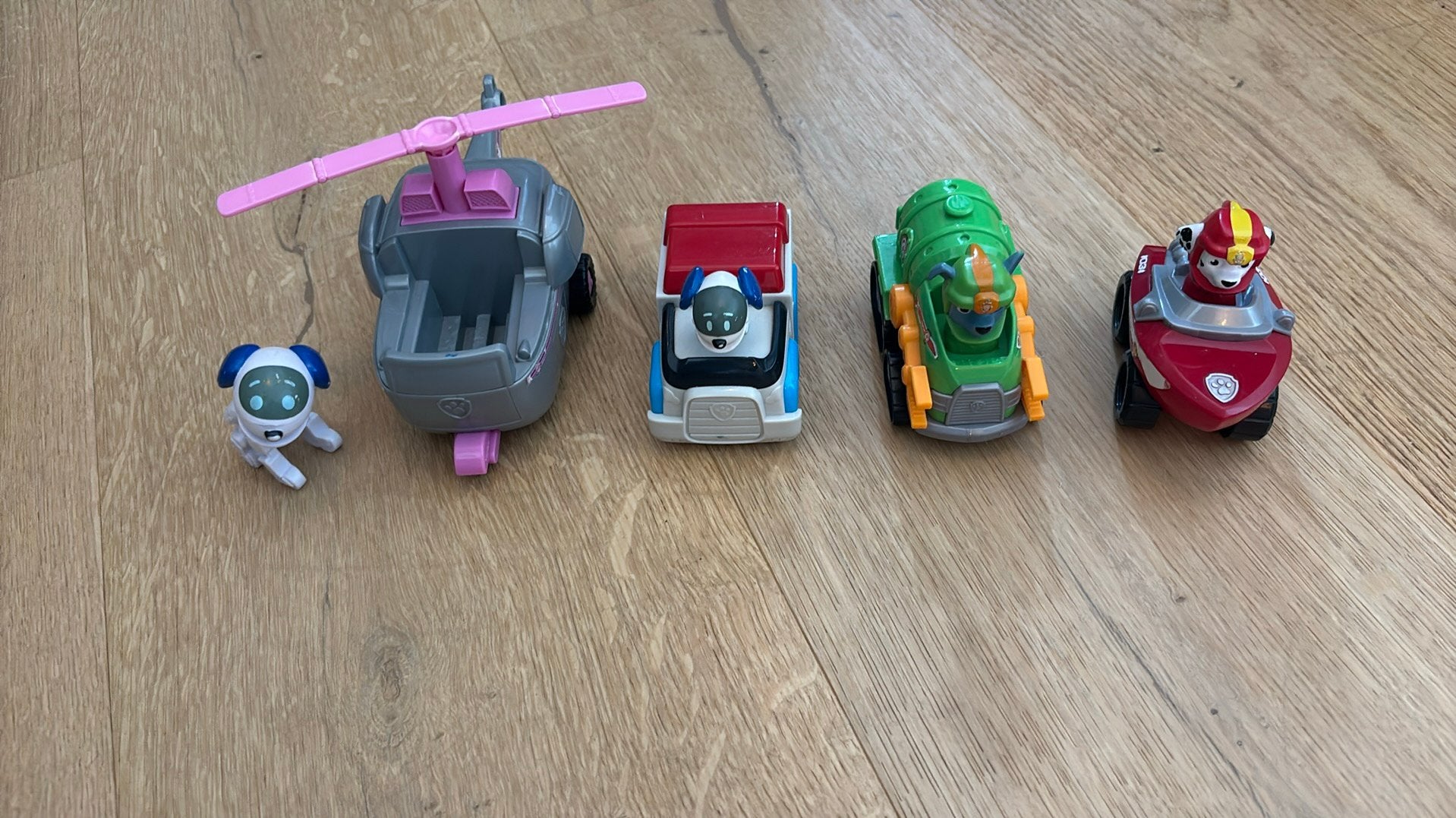 Paw Patrol speelgoedauto's - set van 4, Ophalen of Verzenden, Zo goed als nieuw