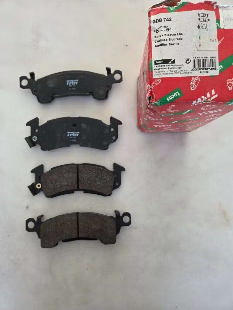 Set Remblokken Buick Cadillac Chevrolet Pontiac, Gebruikt, -, -, Ophalen of Verzenden