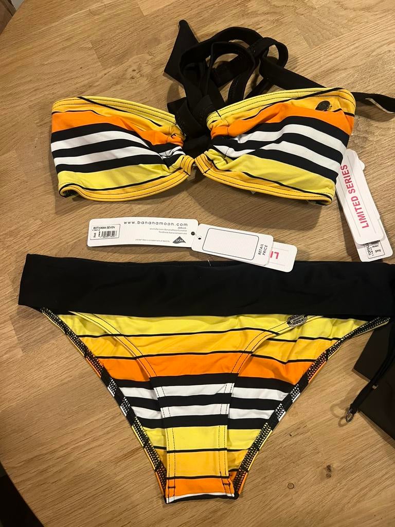 Banana Moon 36/38 bikini maat  NIEUW!! Nu €10,-, Kleding | Dames, Badmode en Zwemkleding, Ophalen of Verzenden, Nieuw, Bikini