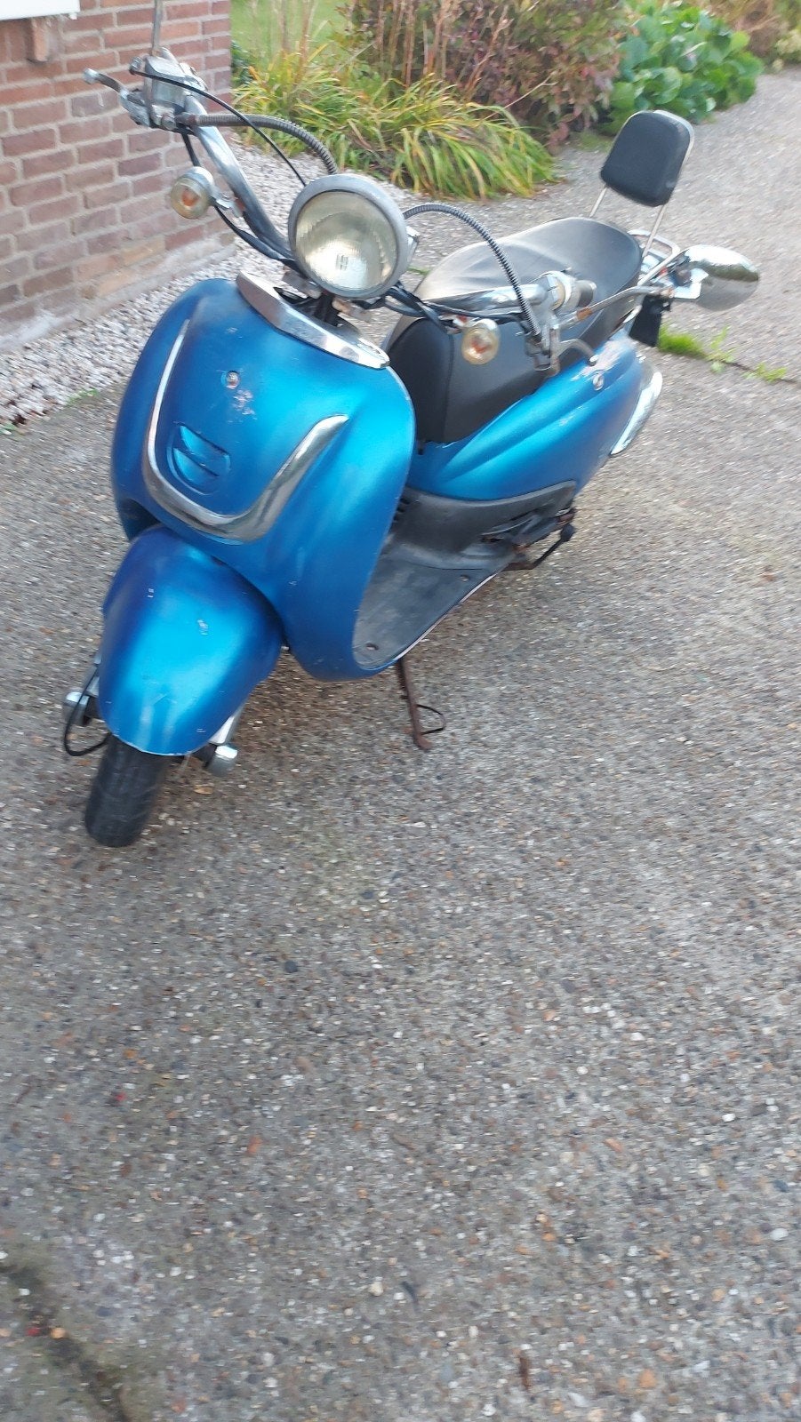 Znen Grand Retro snorscooter uit 2008 - Blauw, Fietsen en Brommers, Ophalen, Gebruikt, Benzine, Overige merken