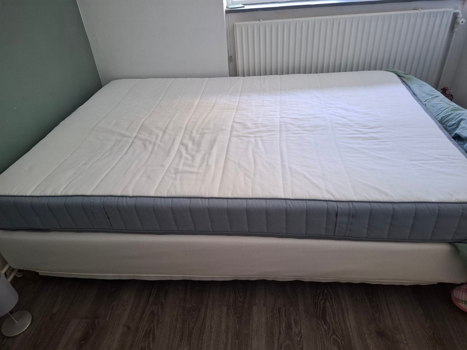 IKEA ESPEVÄR Tweepersoons Boxspring (140x200 cm), Huis en Inrichting, Ophalen, Overige materialen, Wit, Tweepersoons
